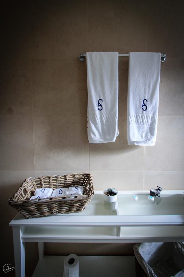 Quinta Da Torre - Casas De Campo Bed & Breakfast Аленкер Екстериор снимка